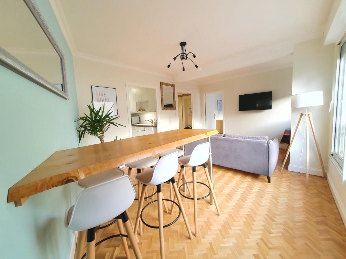 Residence St Marc - Centre Ville - Wifi カンペール エクステリア 写真